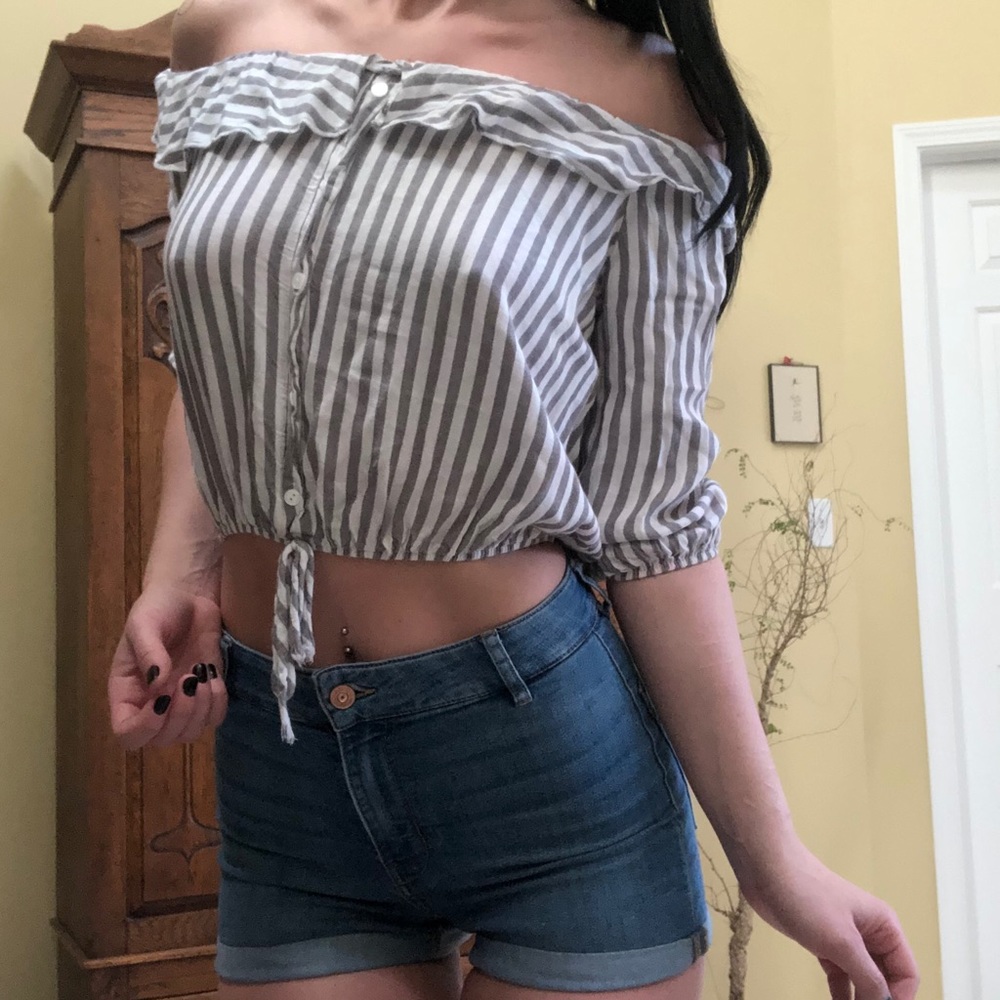 Striped Off The Shoulder Crop Top